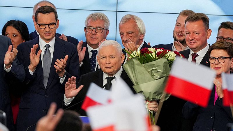 Ley y Justicia gana las elecciones de Polonia de nuevo pero no tiene la mayoría para gobernar