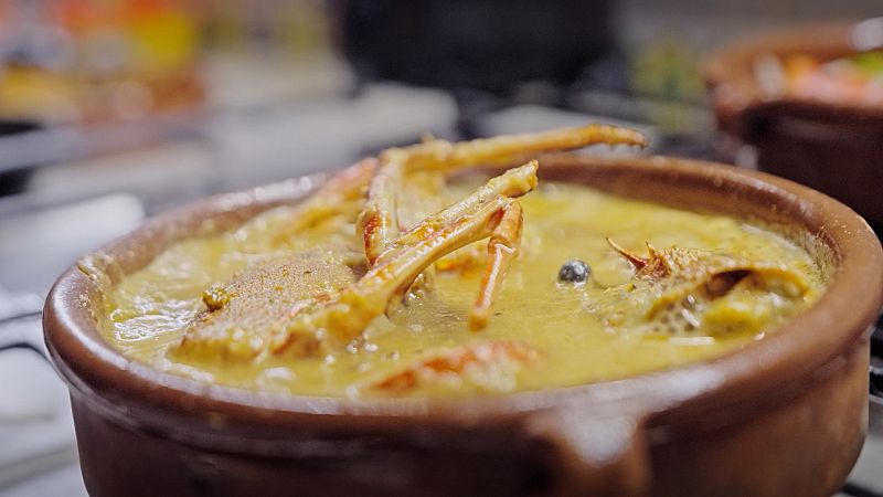 Caldereta de llagosta, el sabor de Menorca