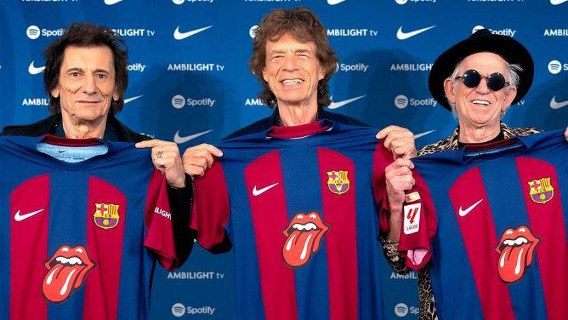 El Barcelona saca la lengua en el 'Clásico': así es la nueva camiseta con el logo de los Rolling Stones