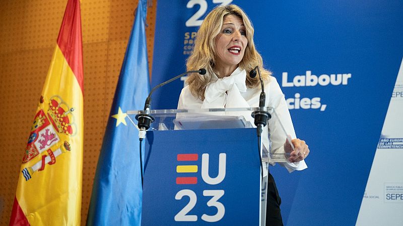 Díaz asegura que Sumar negocia con el PSOE hacer permanente los impuestos a la banca y a las energéticas