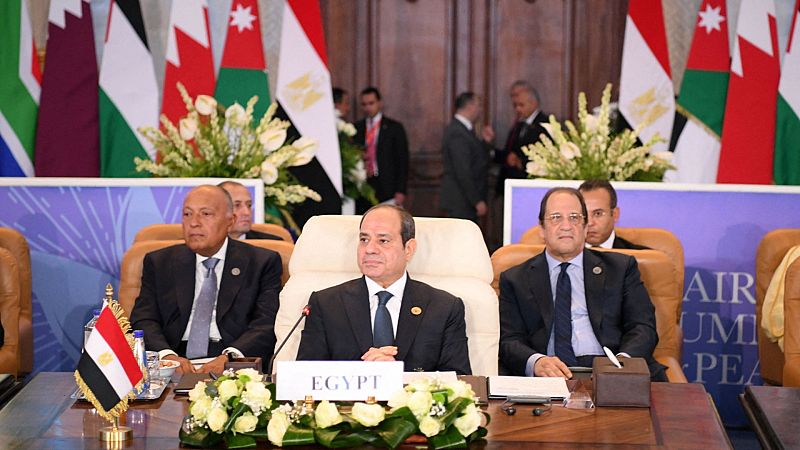 La Cumbre sobre Gaza en Egipto cierra sin una declaración final y muestra el abismo entre el mundo árabe y Occidente