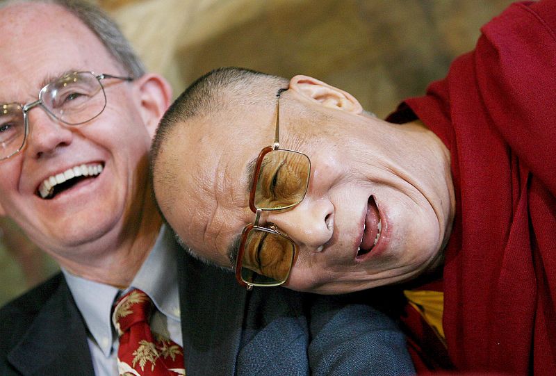 La estrategia autonomista del Dalai Lama fracasa pero su carisma sigue brillando