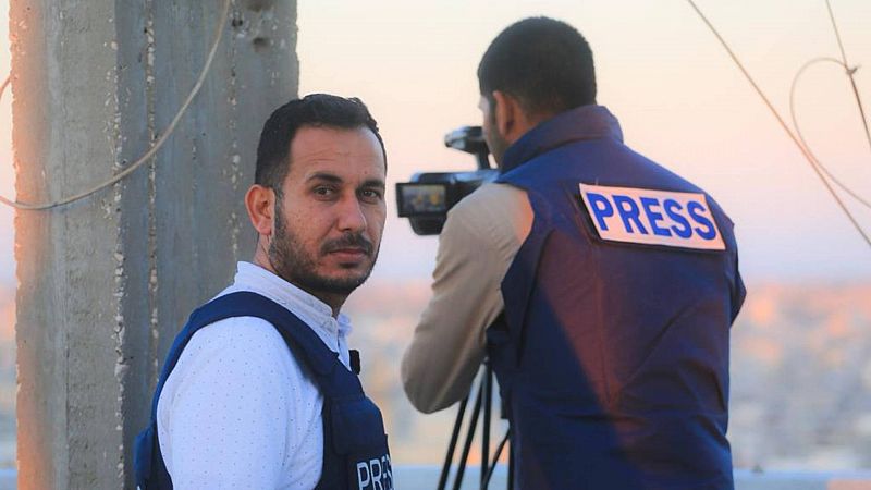 Israel sepulta a la prensa en Gaza: "Vamos a morir todos los periodistas porque no estamos protegidos"