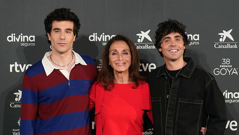 Los Javis y Ana Belén presentarán la gala de los Premios Goya 2024