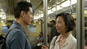 Greta Lee y Yoo Teo en 'Vidas pasadas', de Celine Song.
