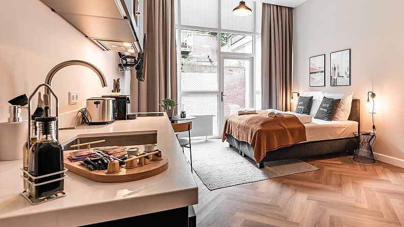 España recibe 66,5 millones de turistas hasta septiembre, un 19% más