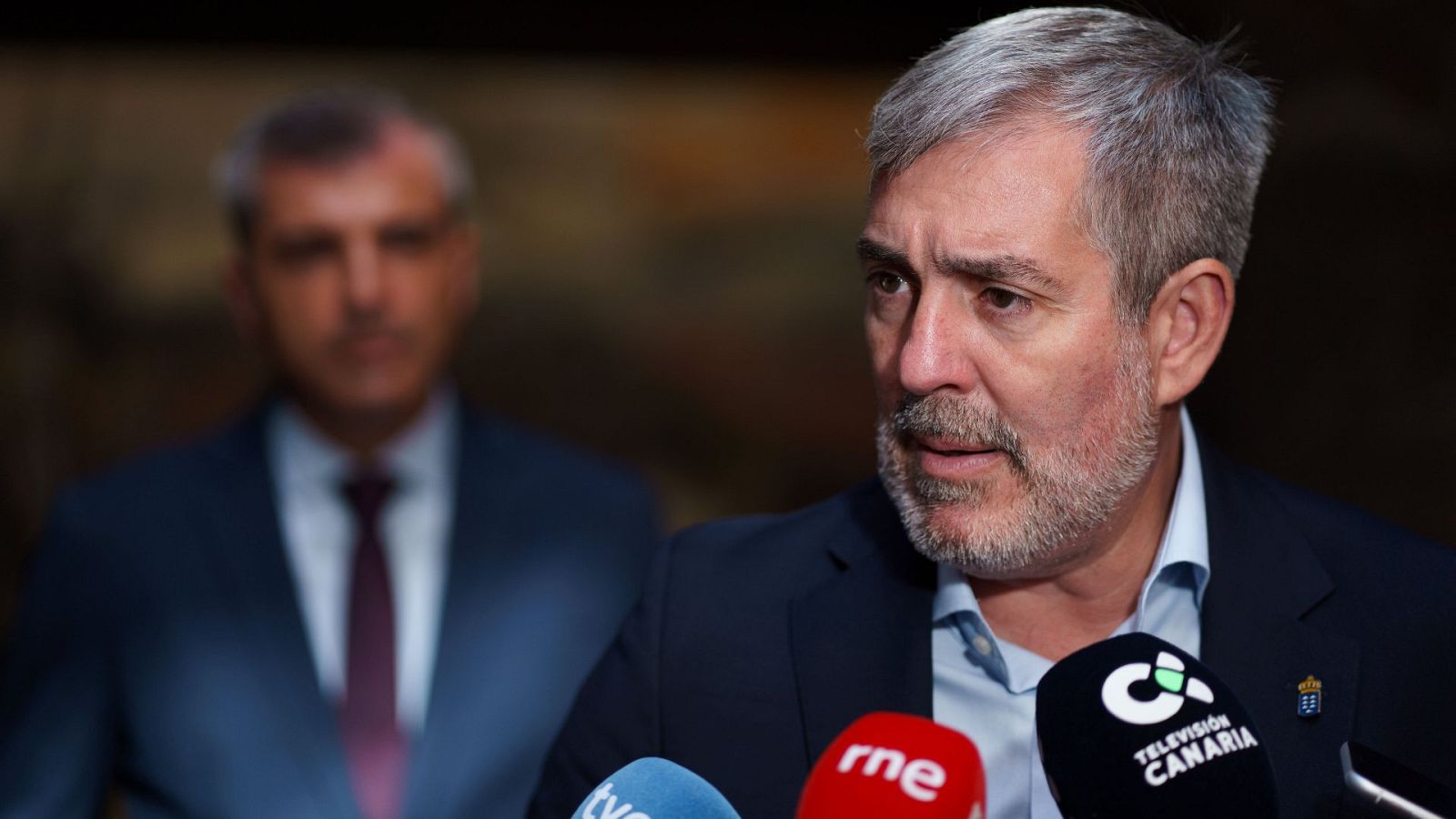 Clavijo defiende que el traslado de migrantes a otras comunidades "es lo justo y solidario"