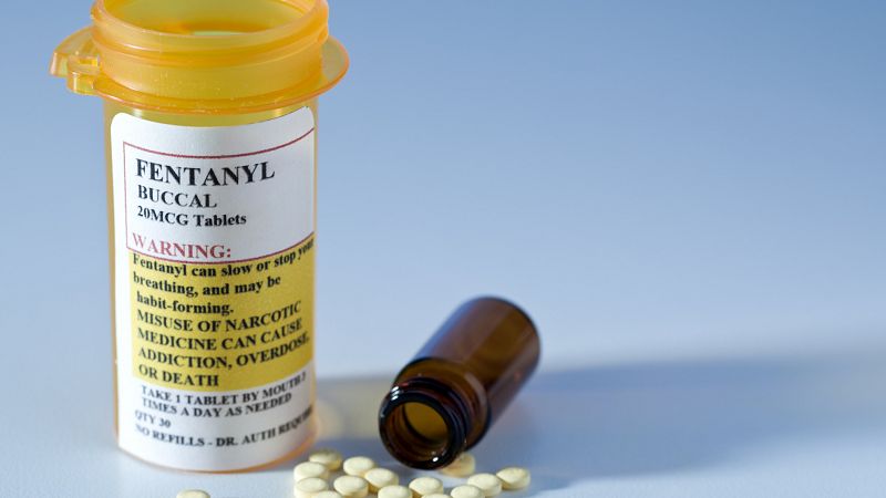El fentanilo en España, a "años luz" de EE.UU. pero igual de adictivo: "La morfina comparada era agüita para mí"