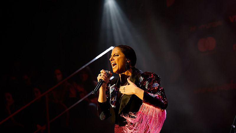 María Peláe: "No concibo cantar sin contar algo. Si algo me indigna qué menos que plasmarlo"