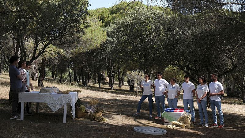 'MasterChef Celebrity' cocina sin fuego en la Sierra de Madrid para concienciar sobre la preservación de los bosques