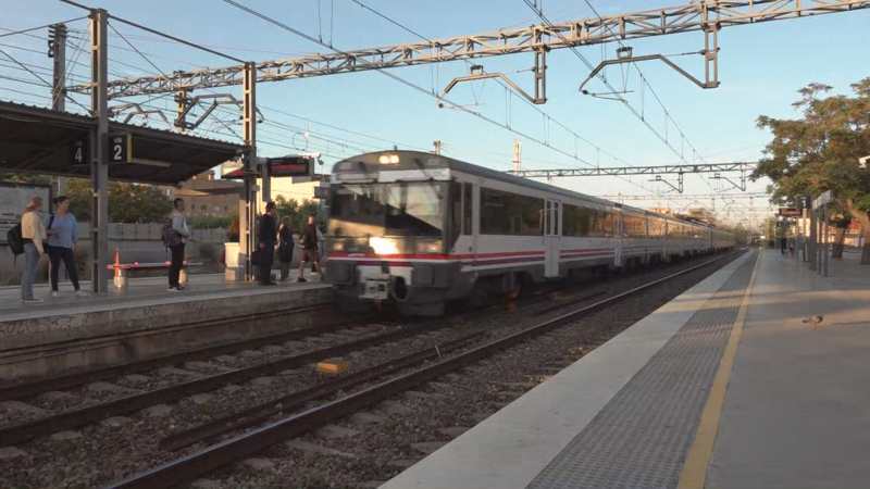 Els treballadors de Renfe clamen contra el traspàs de Rodalies i faran una vaga de 5 dies