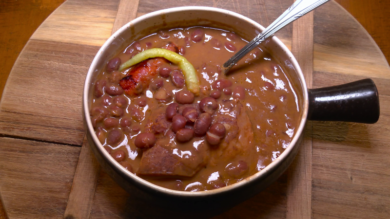 Receta de alubias rojas con chistorra: ¡perfecta para los días de frío!