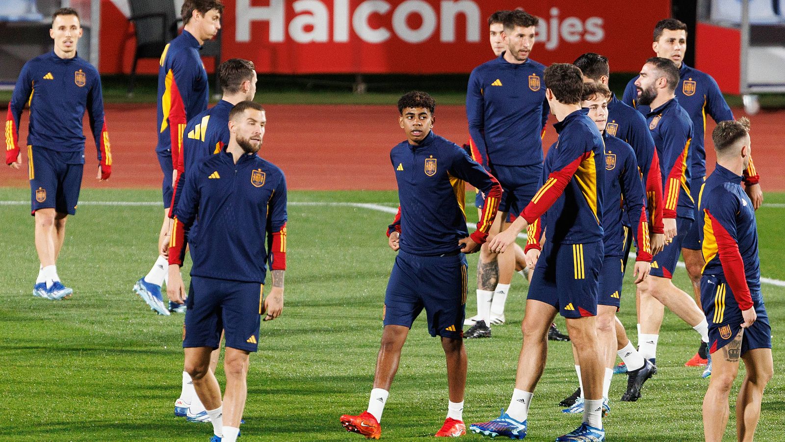 España se mide a Chipre en Limasol