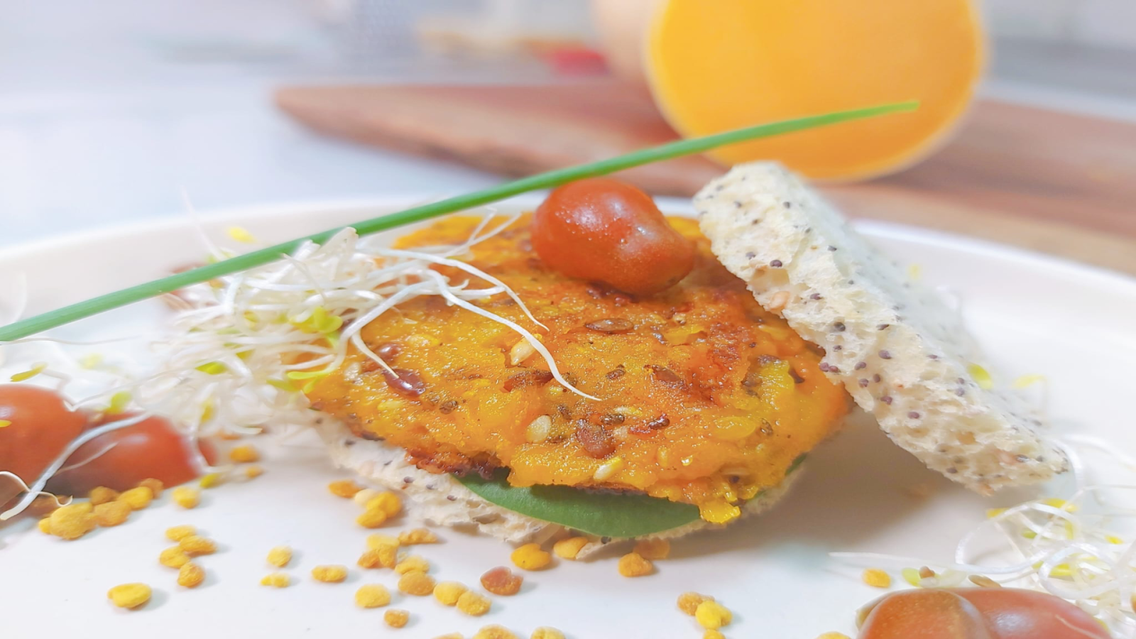 Receta de hamburguesa de calabaza y sésamo del chef Sergio Fernández - Saber vivir | Ver