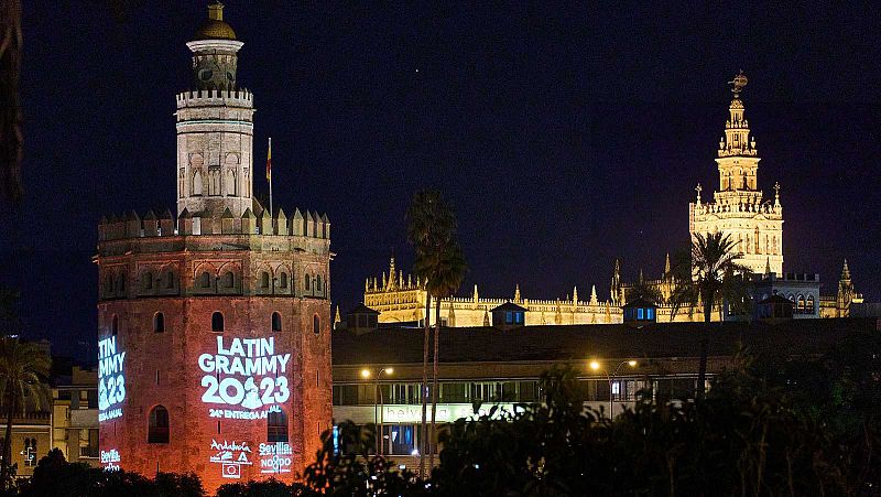 Sevilla cuenta las horas para los Latin Grammy, la noche de la msica latina con Shakira y Camilo como favoritos