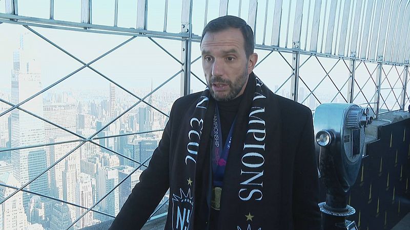 Juan Carlos Amorós, el entrenador que ha llevado al Gotham a lo más alto del fútbol femenino