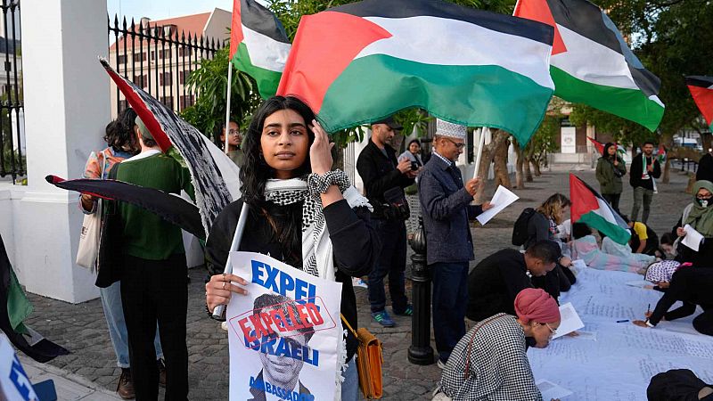 La Asamblea Nacional de Sudáfrica aprueba suspender las relaciones diplomáticas con Israel