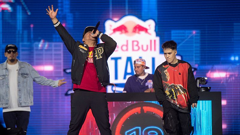 Playz viajar a la Final Internacional de Red Bull Batalla en Colombia