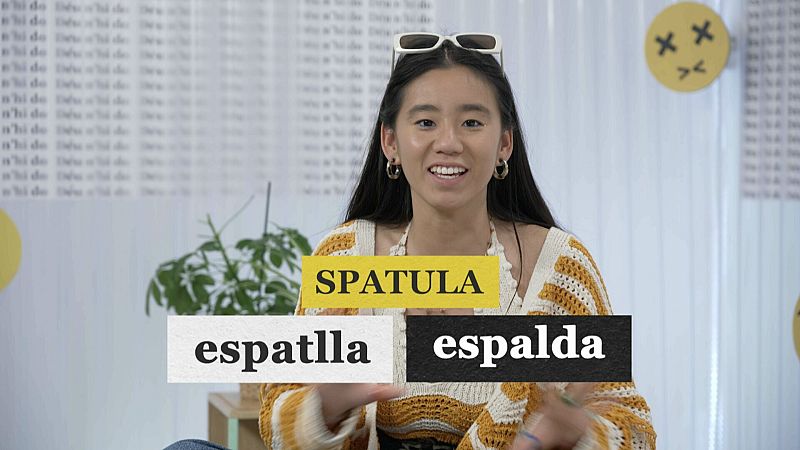 Per què espatlla no és el mateix que "espalda"?