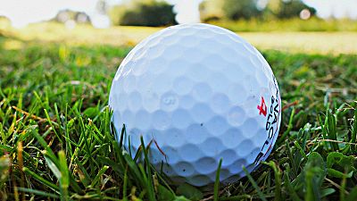 Por qué deberían recibir una bola de golf todos los médicos de familia