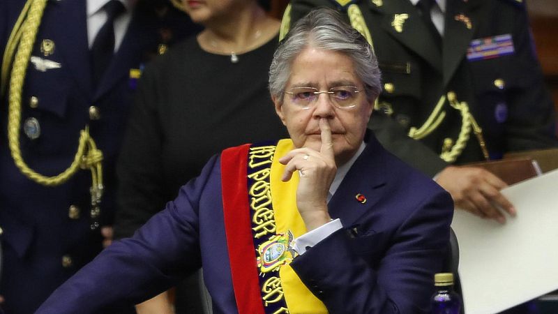 El Parlamento de Ecuador declara a Lasso "responsable" de malversación en la votación final del juicio político
