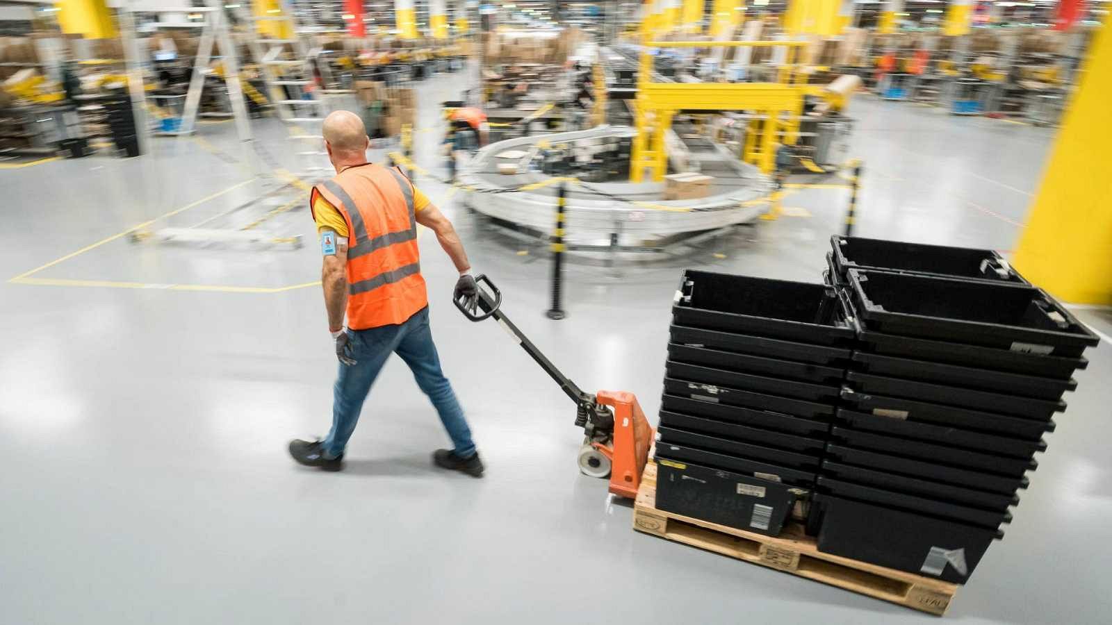 Paro | El desempleo baja en 24.500 personas en noviembre | Ver