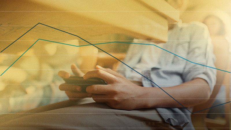 Móviles en la escuela: su uso recreativo más de una hora al día empeora los resultados en Matemáticas