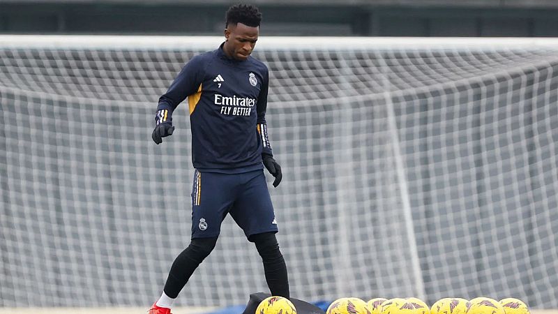 Jude Bellingham entrena con el grupo en el Real Madrid y Vinicius ya pisa el césped