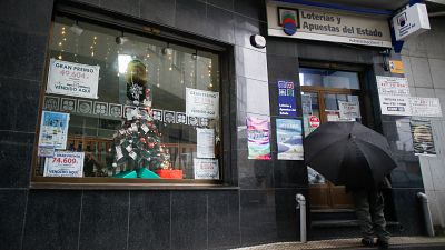 Comprar Lotería de Navidad: ¿por obligación o por convicción?