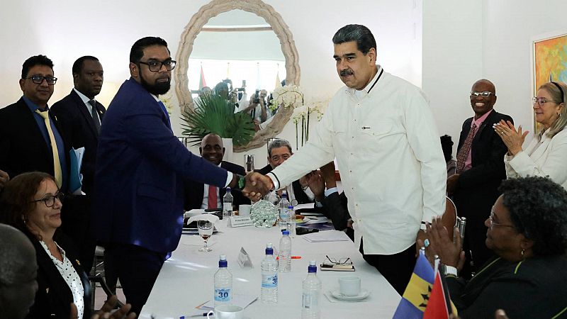 Venezuela y Guyana acuerdan no amenazarse ni usar la fuerza en circunstancia alguna