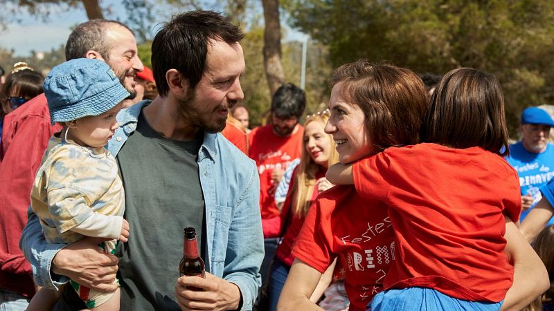 'Escuela de padres', una terapia diferente (de la ficción a la realidad), en RTVE Play