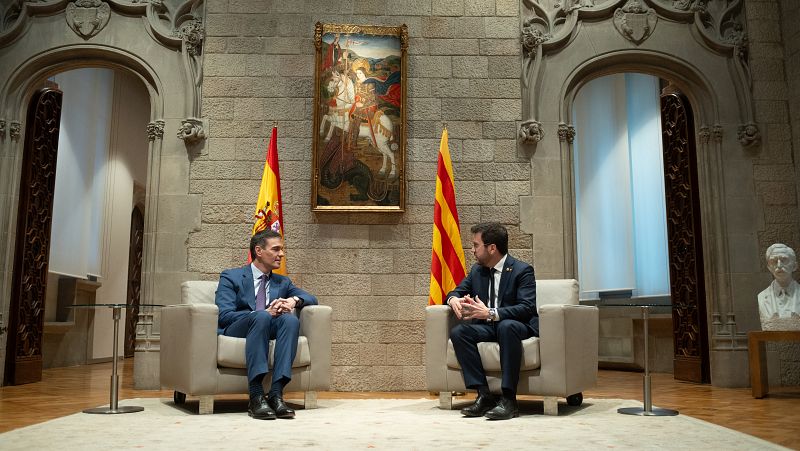 Els cinc acords de la reunió entre Sánchez i Aragonès