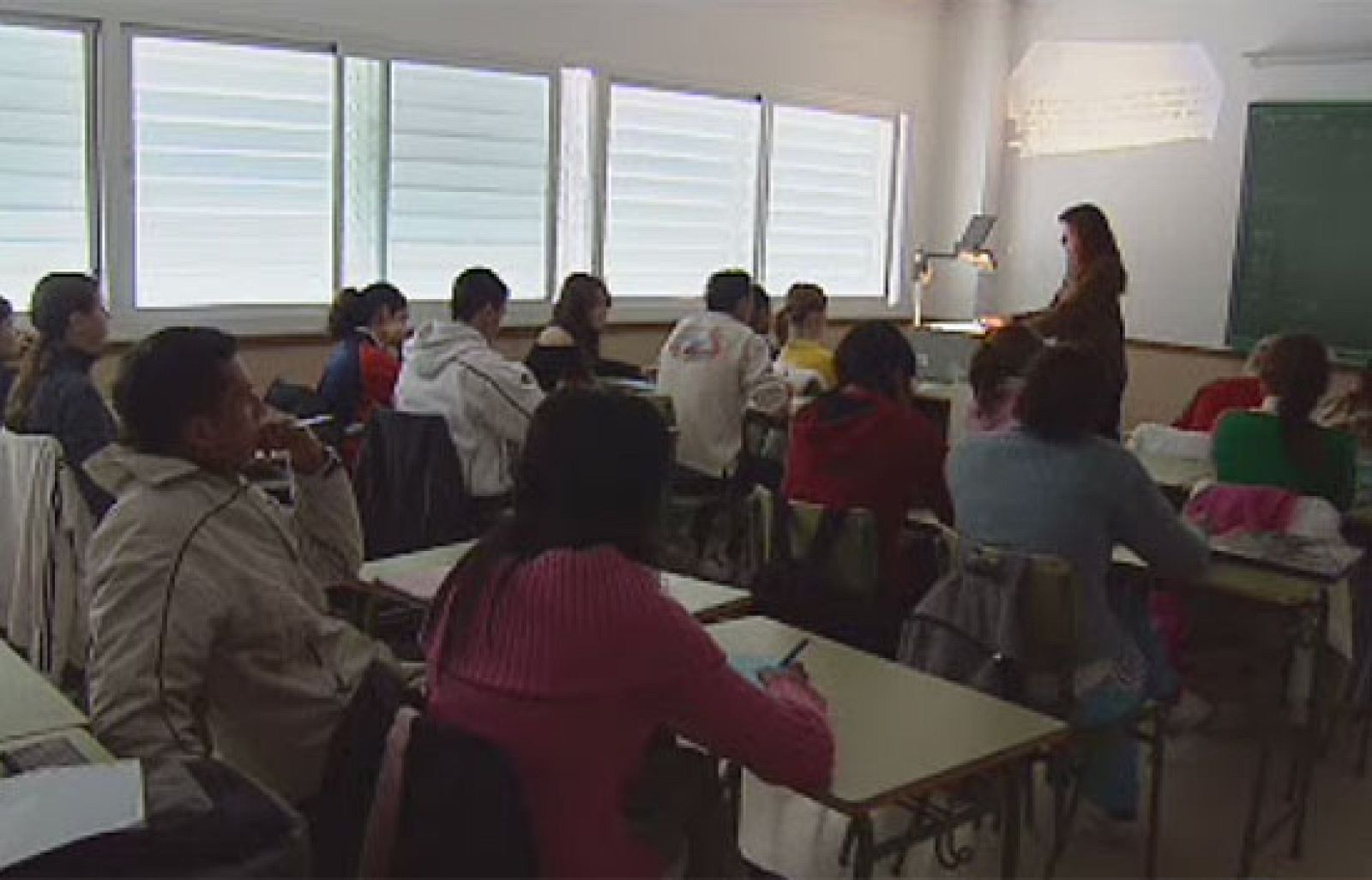El TS dictamina que no se puede pasar a segundo curso de bachillerato con más de dos suspensos | Ver