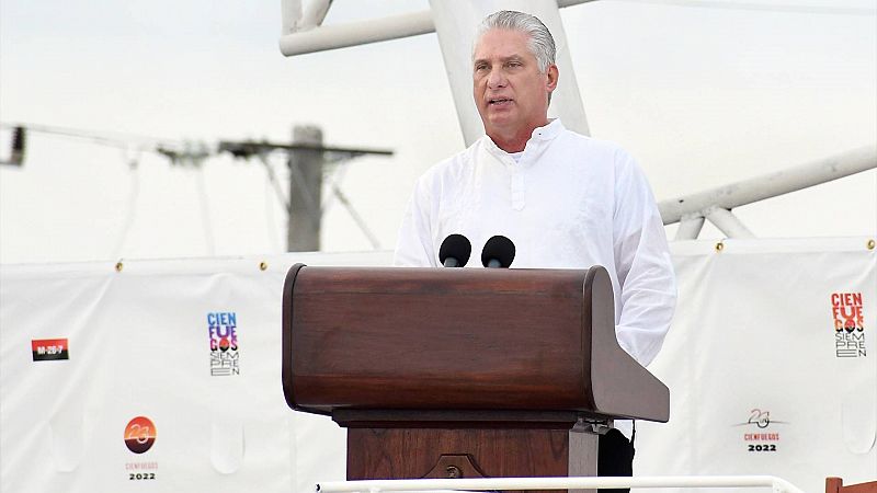 Díaz-Canel niega que el plan de choque anunciado en Cuba sea un "paquete neoliberal"