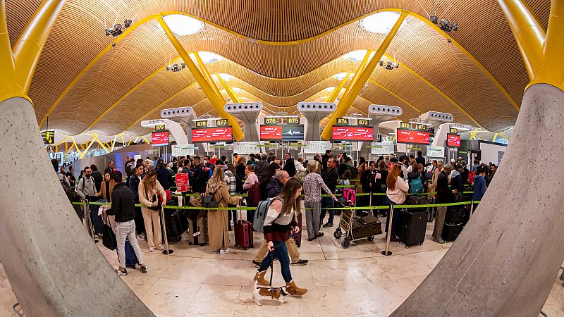 USO también convoca huelga en el 'handling' de Iberia entre el 5 y el 8 de enero, como UGT y CCOO