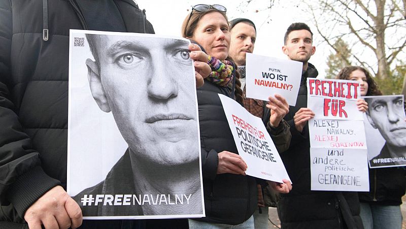 El opositor ruso Navalni reaparece en una cárcel del Ártico ruso, según sus colaboradores