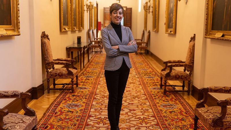 De los "ayuntamientos del cambio" al Congreso: quién es Marta Lois, la candidata de Sumar a la Xunta de Galicia