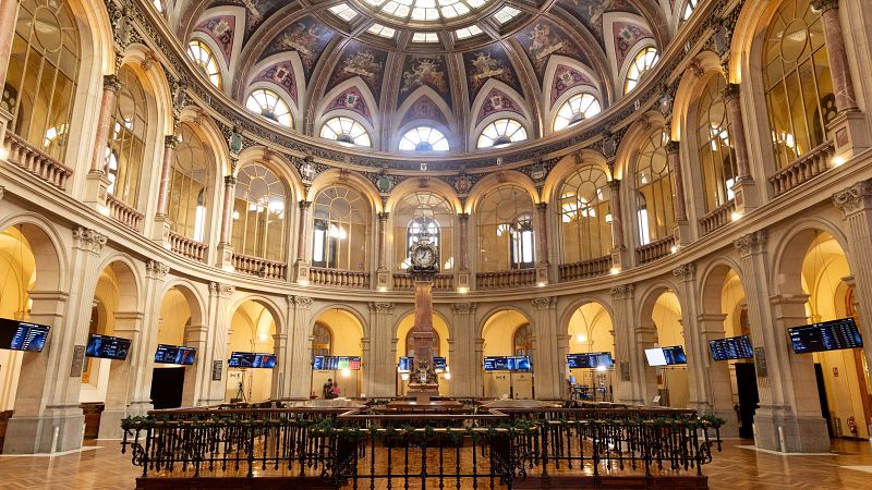 El IBEX35 registra sus mejores datos desde 2009 al revalorizarse un 22,7% en 2023