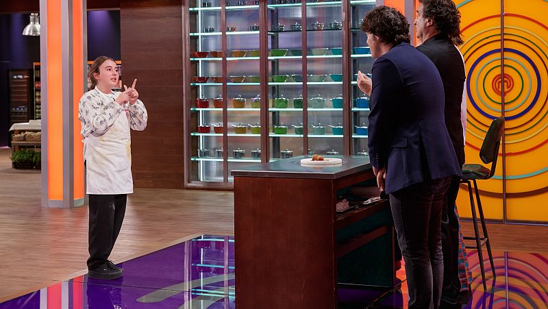 La salsa "pelvis" de Inés Cantero le da el pase a la final de Masterchef Junior 10