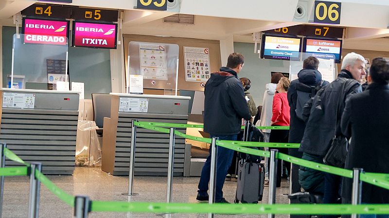 La segunda jornada de huelga de los trabajadores de 'handling' de Iberia registra incidencias con el equipaje