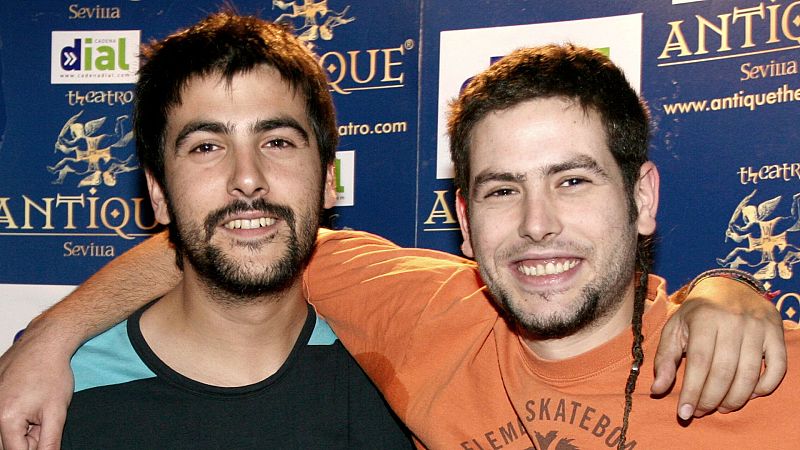 Los Estopa son en realidad "Los Sardina": RTVE Play recupera este viaje al pueblo de su infancia