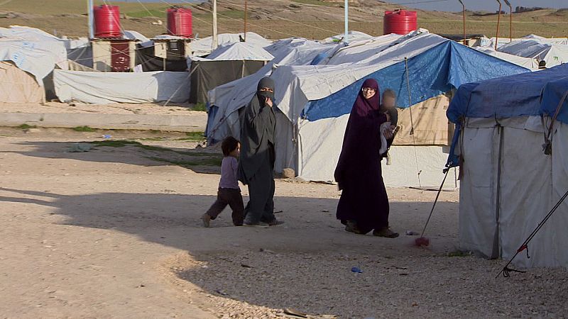 La Audiencia Nacional procesa por terrorismo a dos mujeres repatriadas desde Siria con sus hijos