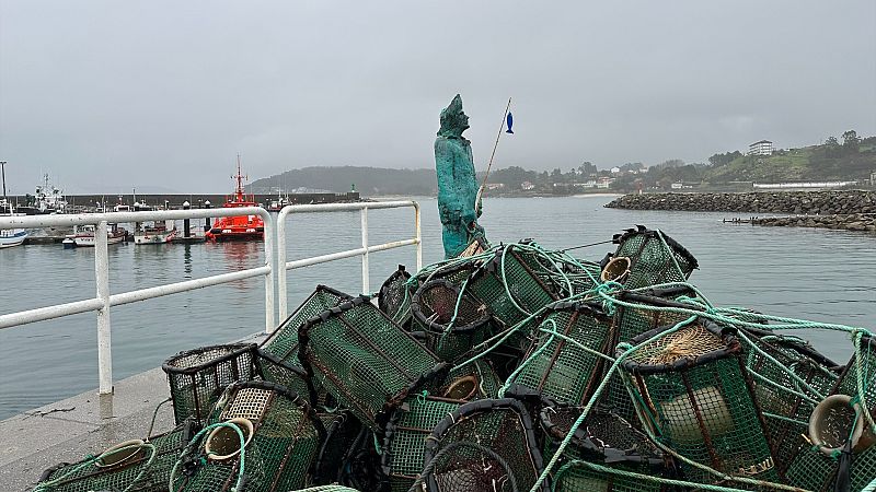 El sector del mar, en calma tensa por el vertido de plásticos: "Las rías ya no soportan más contaminación"