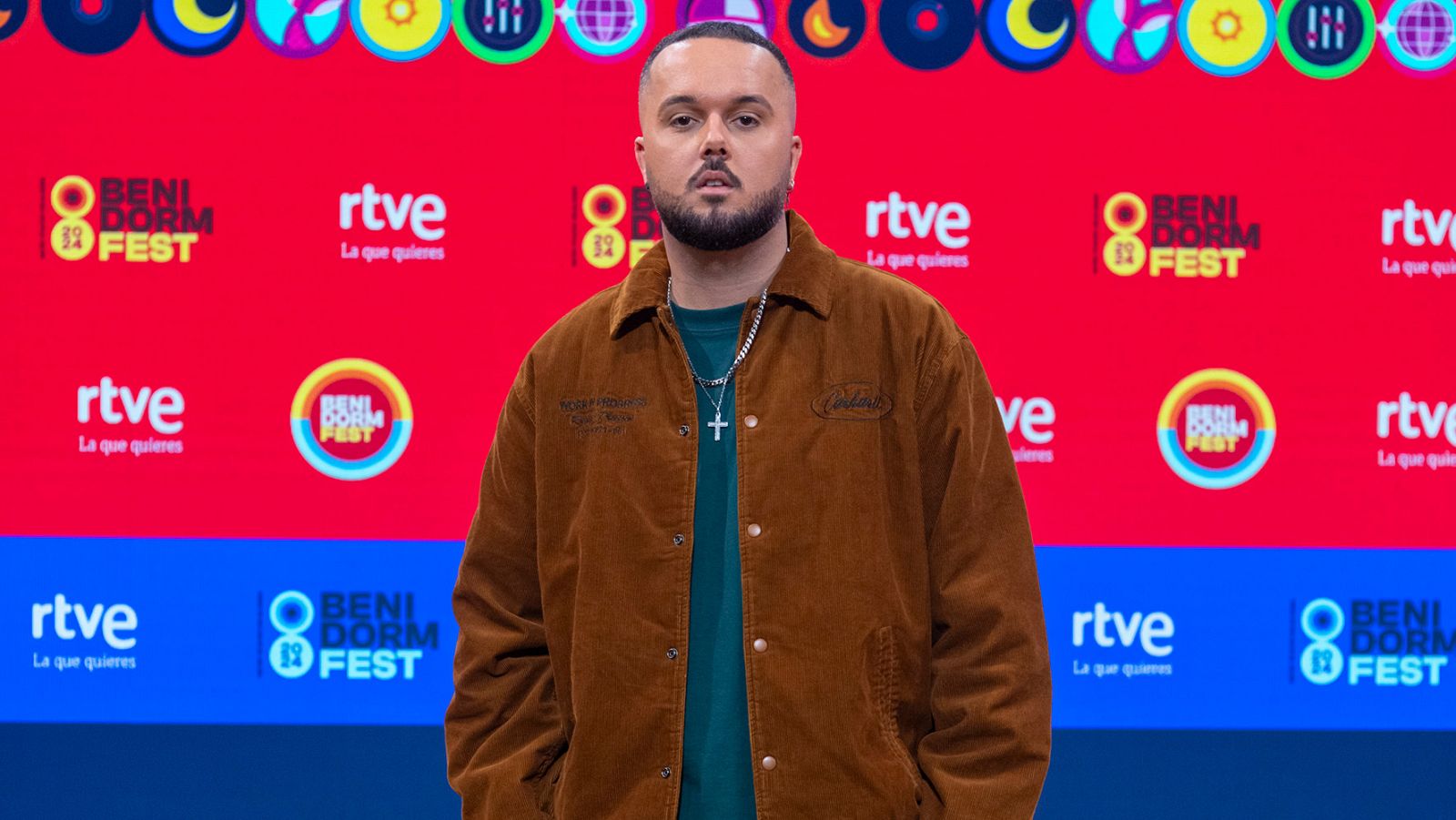 Entrevista a Dellacruz, concursante del Benidorm Fest 2024 - Ver ahora