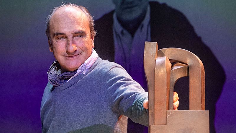 La esposa y los hijos de Chillida: el verdadero aire caliente que impuls al escultor del viento