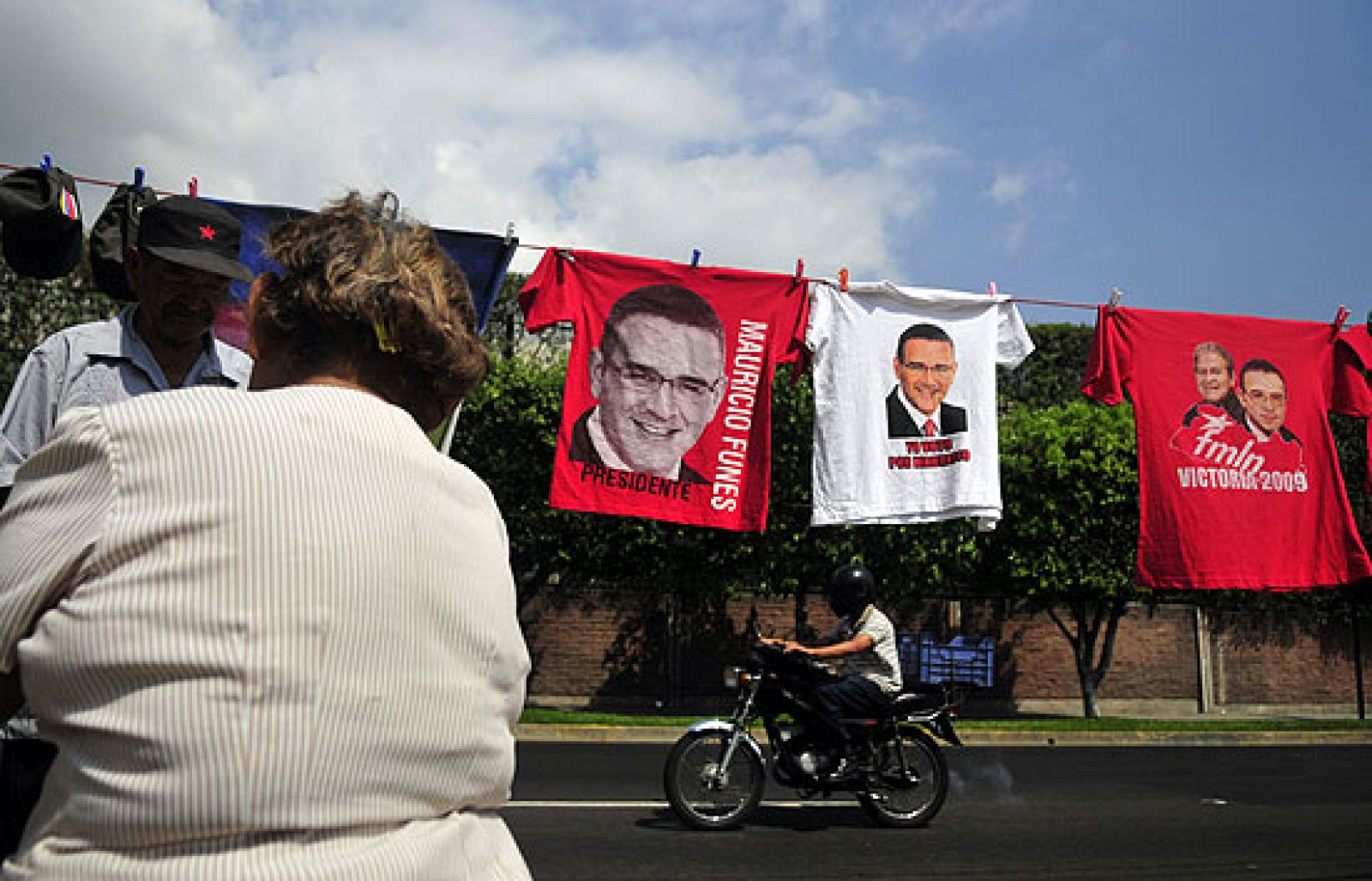Comienzan las elecciones en Salvador | Ver