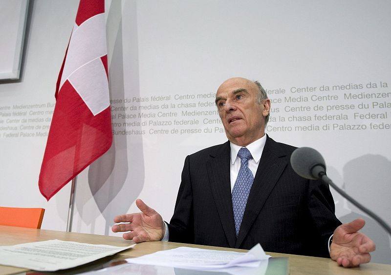 Suiza será más transparente y cumplirá las reglas de la OCDE para luchar contra el fraude fiscal