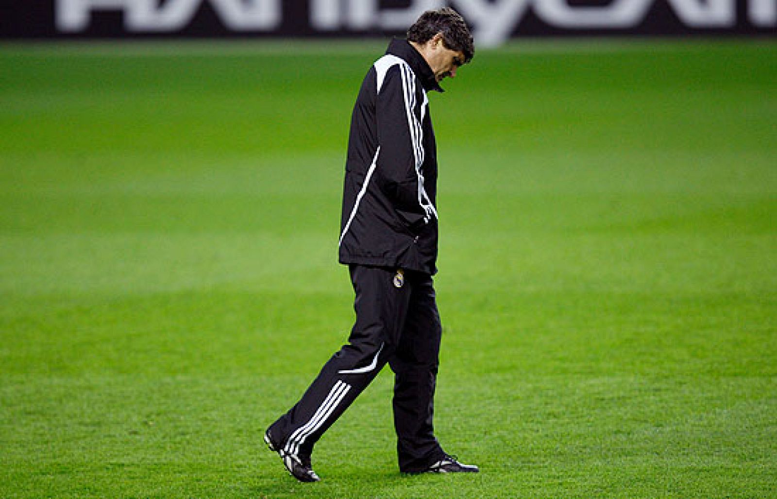 El Real Madrid necesita una victoria ante el Bilbao para no descolgarse de la liga.