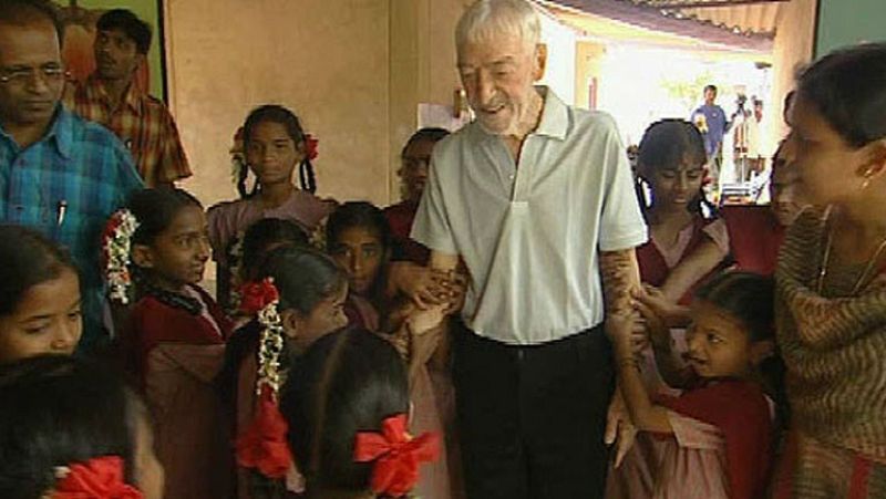 Vicente Ferrer mantiene una evolución "lenta pero favorable"