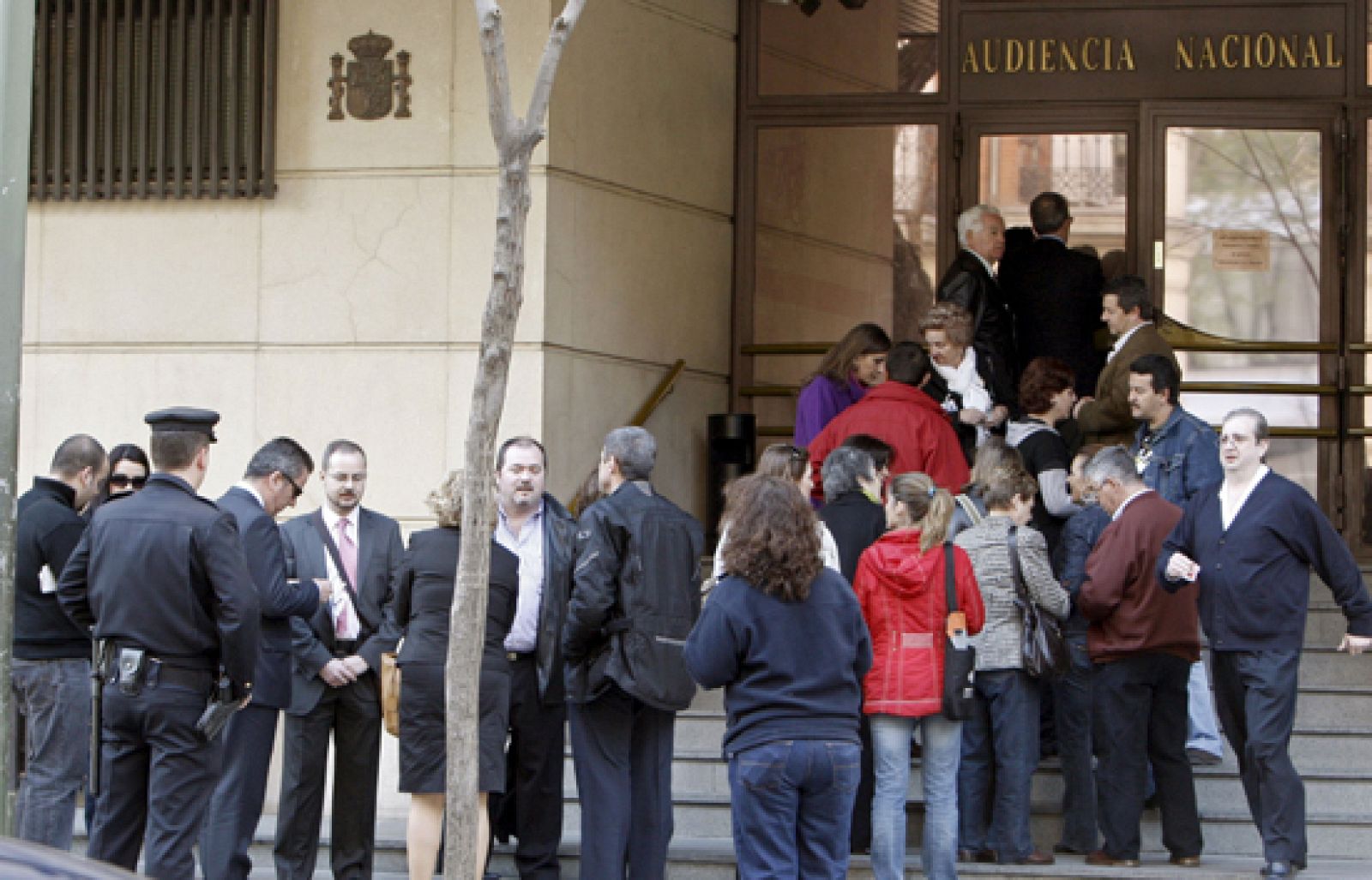 Tres mandos militares acusados de identificaciones erróneas | Ver